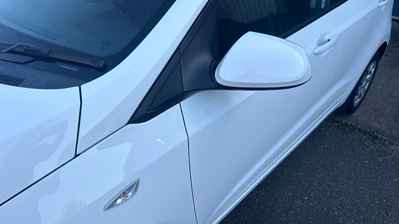 Hyundai i10 1.0 SE 5dr Petrol Hatchback